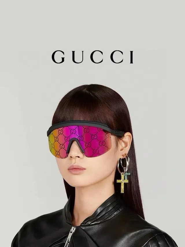 Gucci Screener Glossy Black Shield Wraparound Sunglasses 2