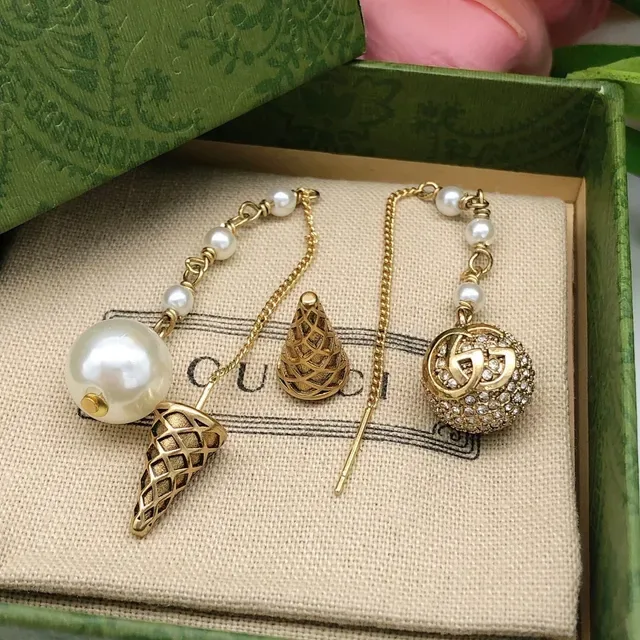 Gucci Screener Ice Cream Cone Pearl Drop Earrings 4