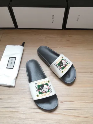 Gucci Screener Mickey Mouse Print Slippers 8