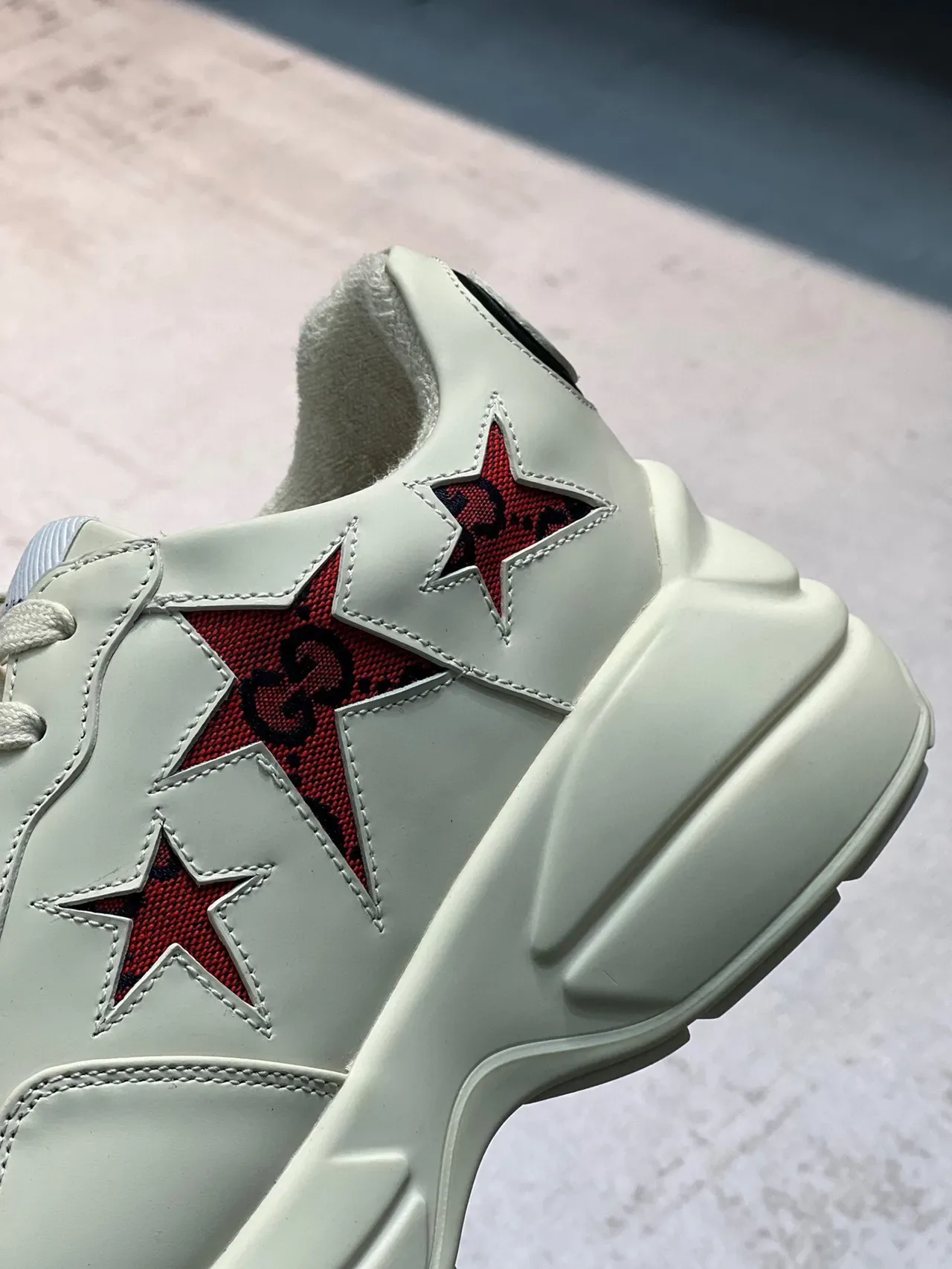 Gucci Screener Star Appliqué Off-White sneakers lifestyle 8
