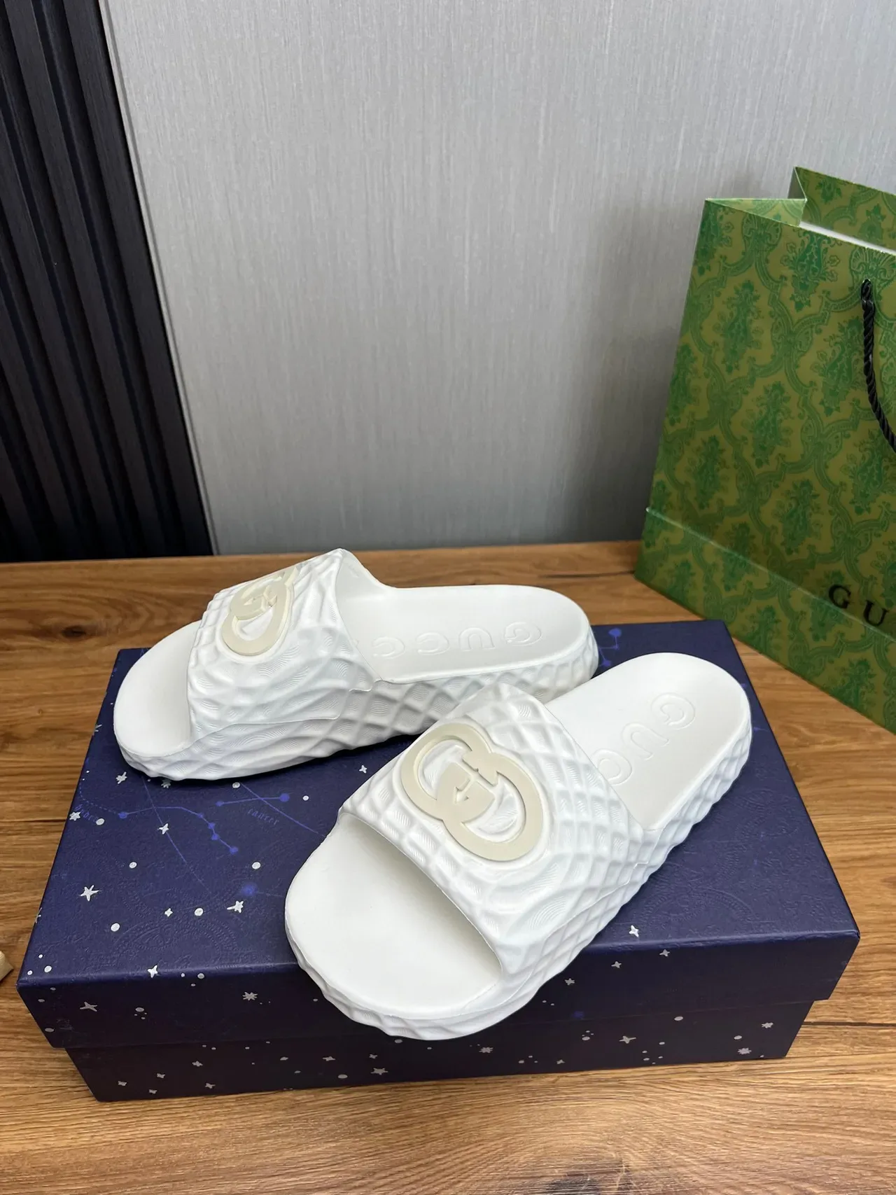 Gucci Screener White Quilted Strap Slippers 3