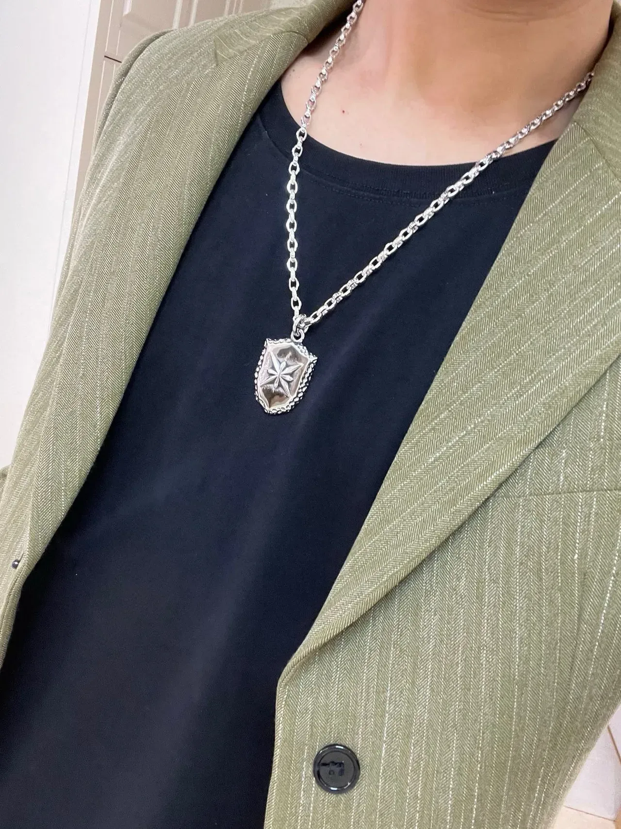 Gucci Shield Compass Rose Pendant Necklace 5