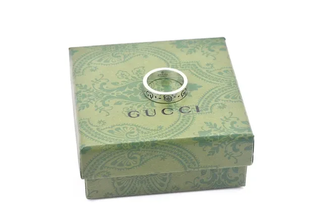Gucci Silver Black Polished Enamel GG Motif Ring 6