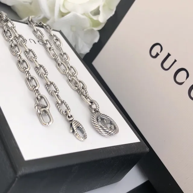 Gucci Silver Twisted Rope-Link Chain Interlocking G Pendant Bracelet 4