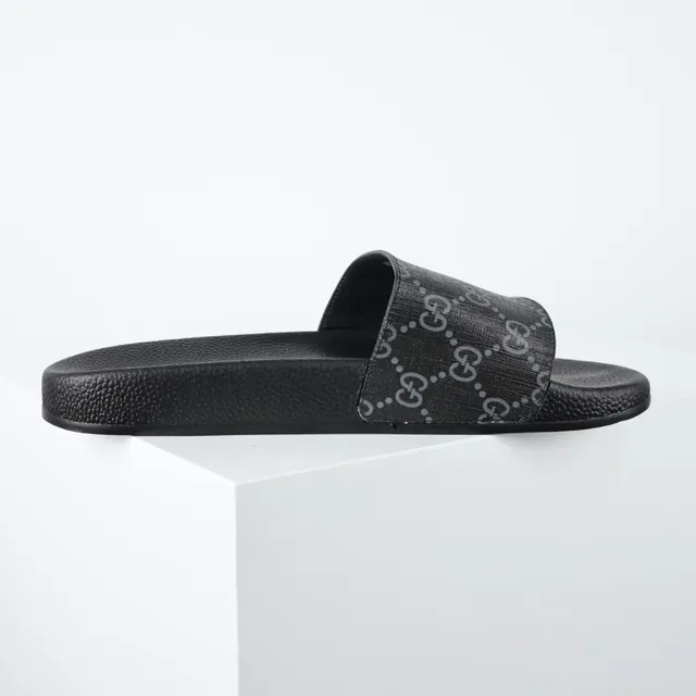 Gucci Slide काला Monogram स्ट्रैप चप्पल 7