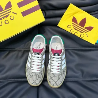 Gucci Tennis 1977 Monogram Canvas White Stripe Green Collar Lifestyle Sneakers