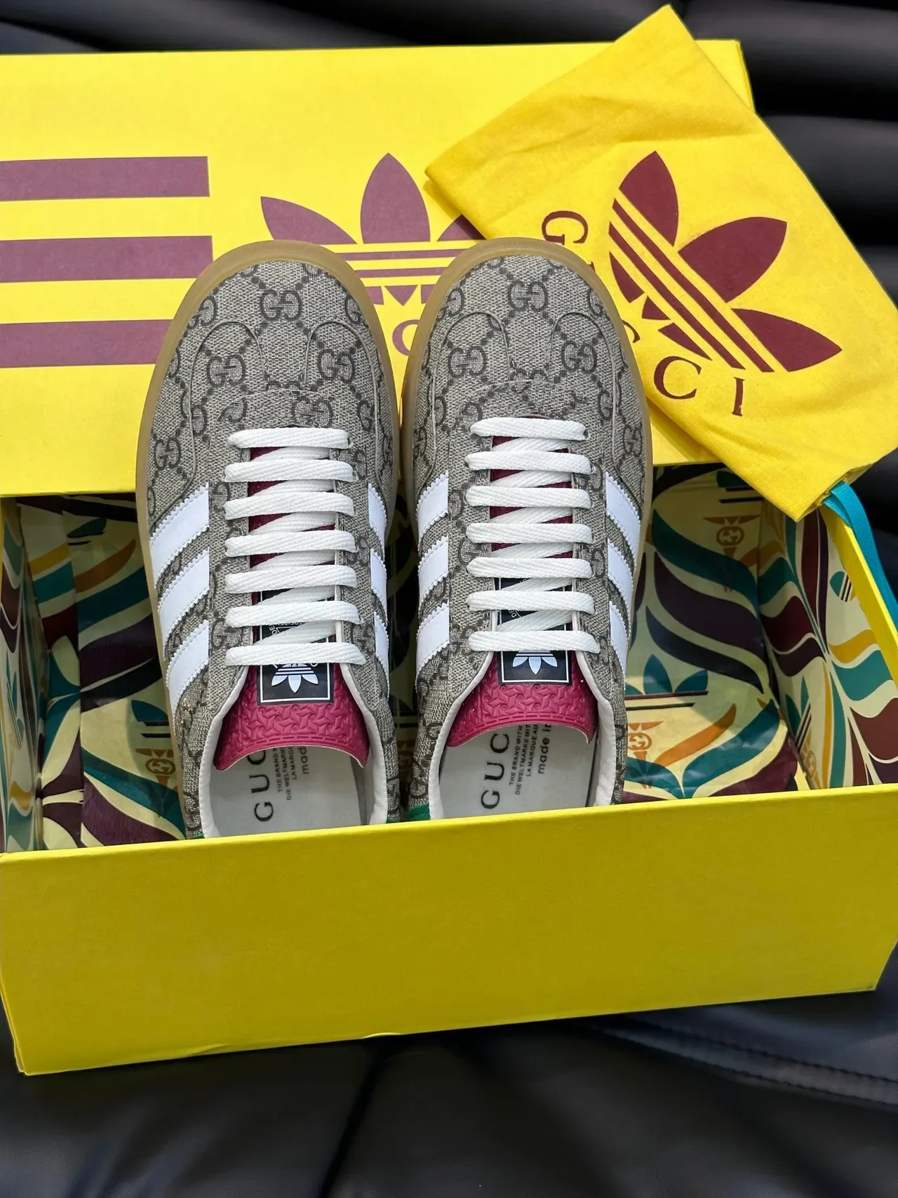 Gucci Tennis 1977 Monogram Canvas White Stripe Green Collar Lifestyle Sneakers 8