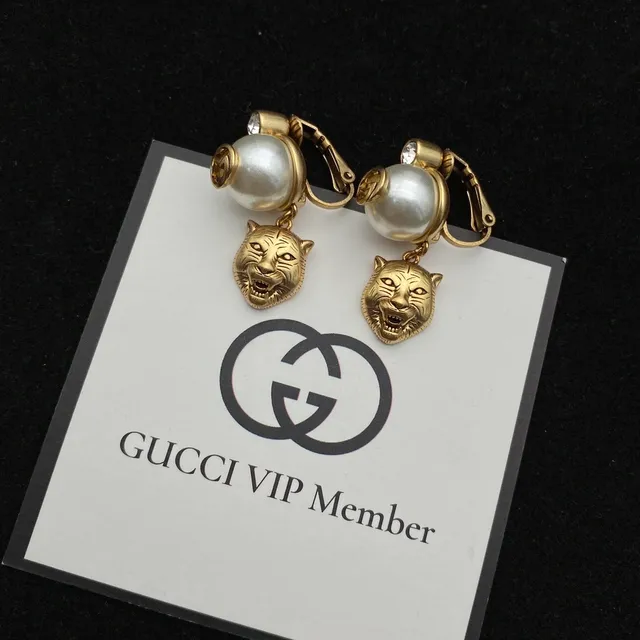 Gucci Tiger Head Pearl Dangle Earrings 2