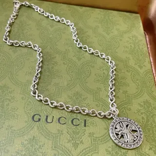 Gucci شجرة الحياة قلادة سلسلة فضية