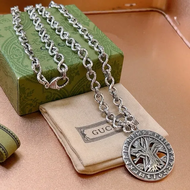 Gucci شجرة الحياة قلادة سلسلة فضية 4