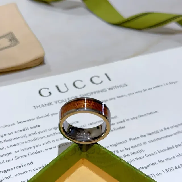 Gucci Wood-Inlay Two-Tone Ring 8