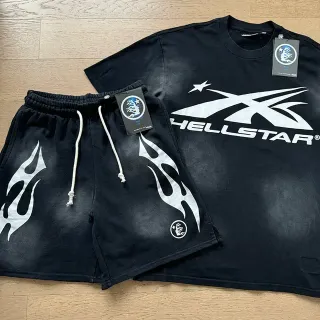 تيشيرت Hellstar أسود وأبيض أوفرسايز أسيد ووش ممزق
