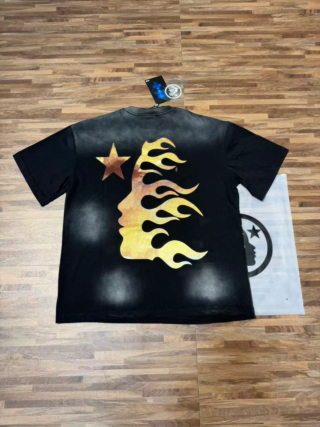 Hellstar Graphic Print Acid-Wash Black Gold Flame T-Shirt 4