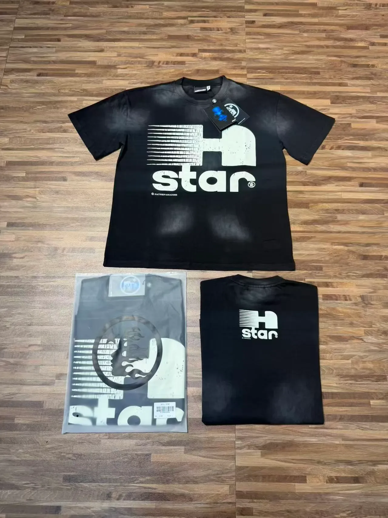 Hellstar H Star डिस्ट्रेस्ड काला ग्राफिक टी-शर्ट 4