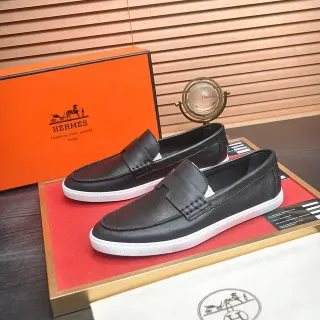 Hermès Preto Branco Couro Sola Borracha Loafer