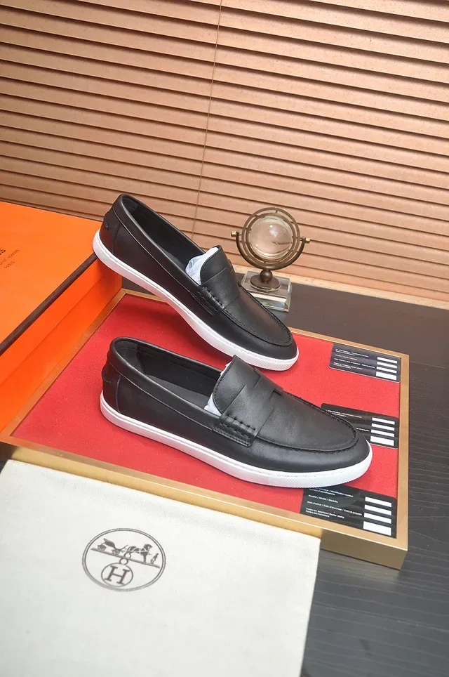 Hermès Black White Leather Rubber Sole Loafer 4
