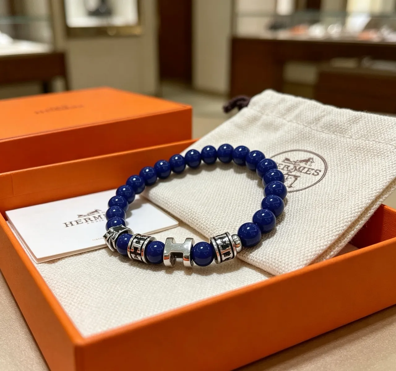 Hermès Pulseira Charme Miçangas Azul Cobalto Tom Prateado H e Charme Cavalo Pulseira 6