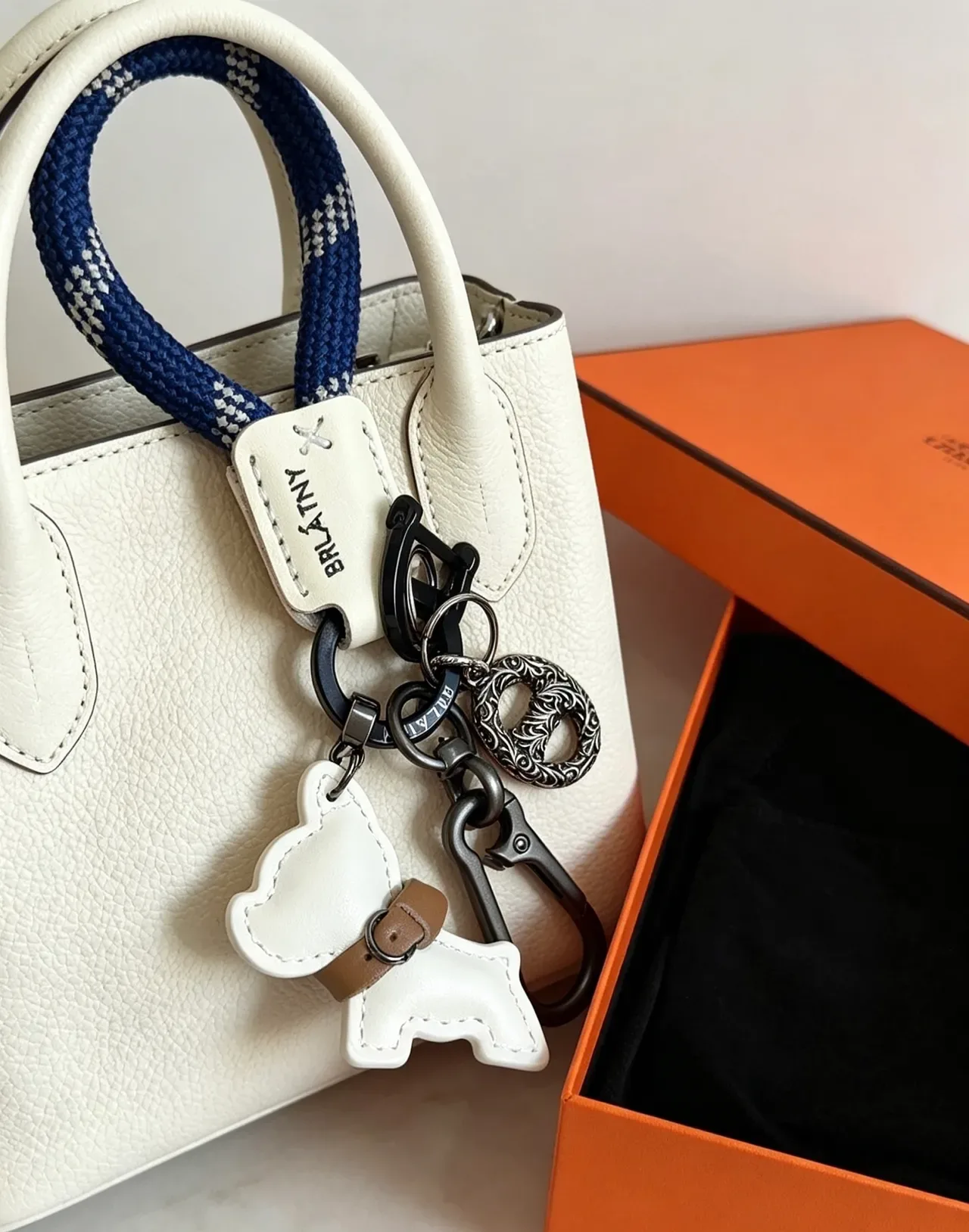 Hermès Dog Charm Keychain White Navy Leather Rope Loop Handbag 9
