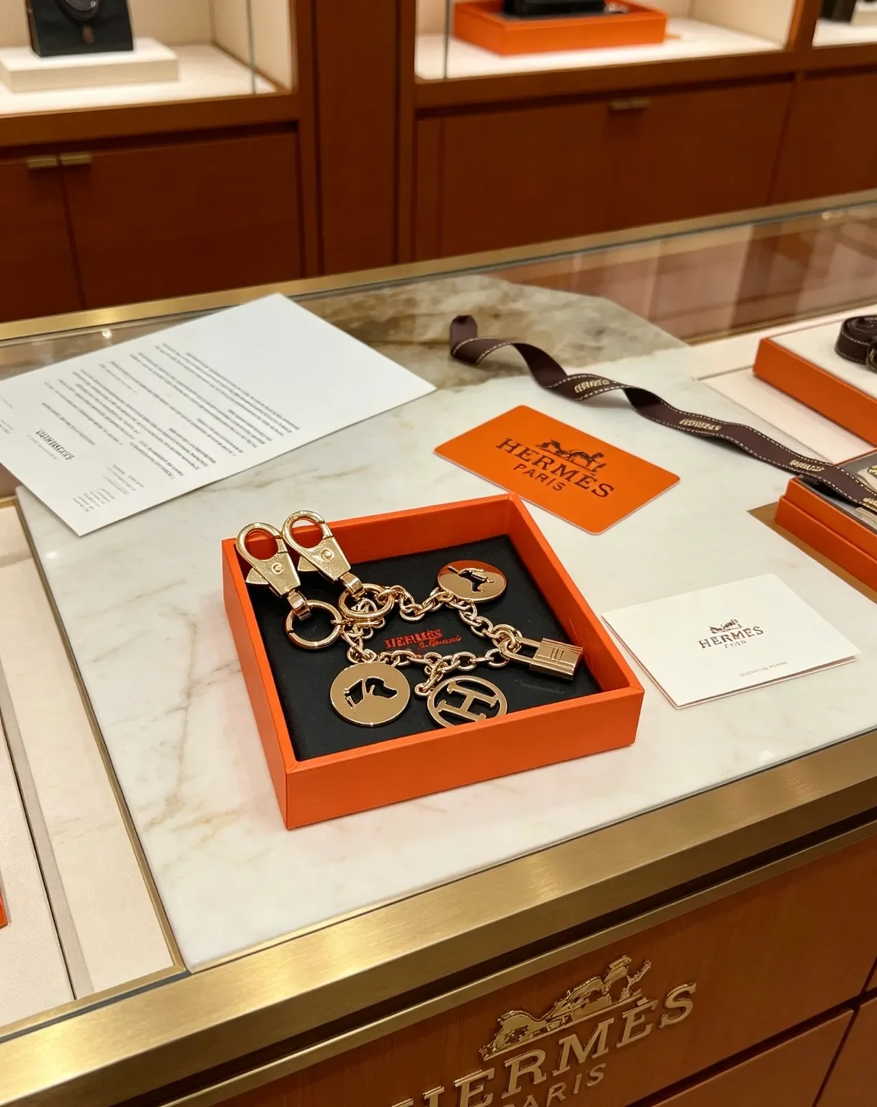Hermès Gold Chain Four Circular Charms Bracelet 2