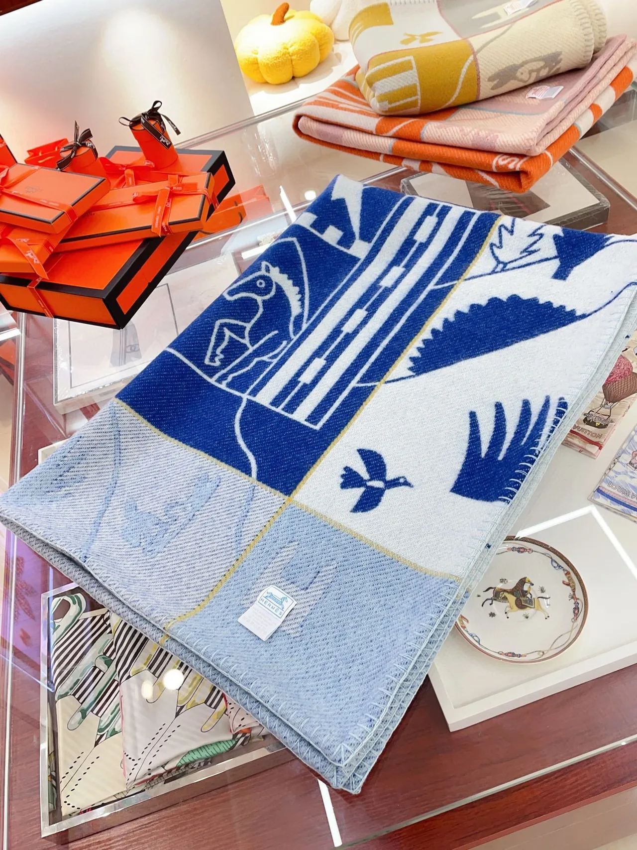 Hermès Graphic Patchwork Navy and Cream Shawl 5
