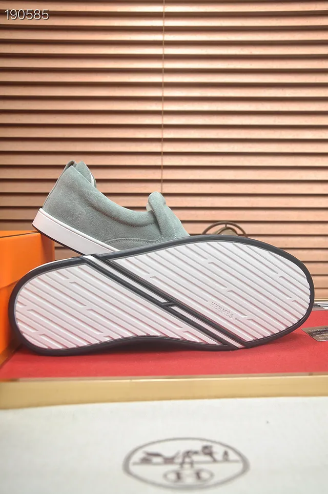 Hermès H Logo Mocassins de camurça verde menta 2