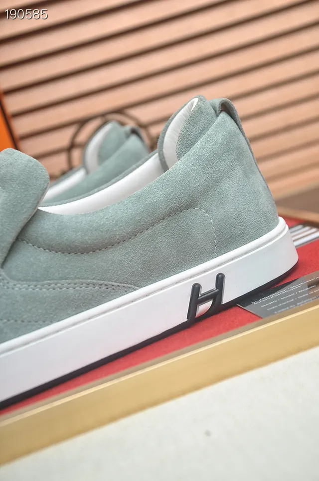 Hermès H Logo Mocassins de camurça verde menta 3