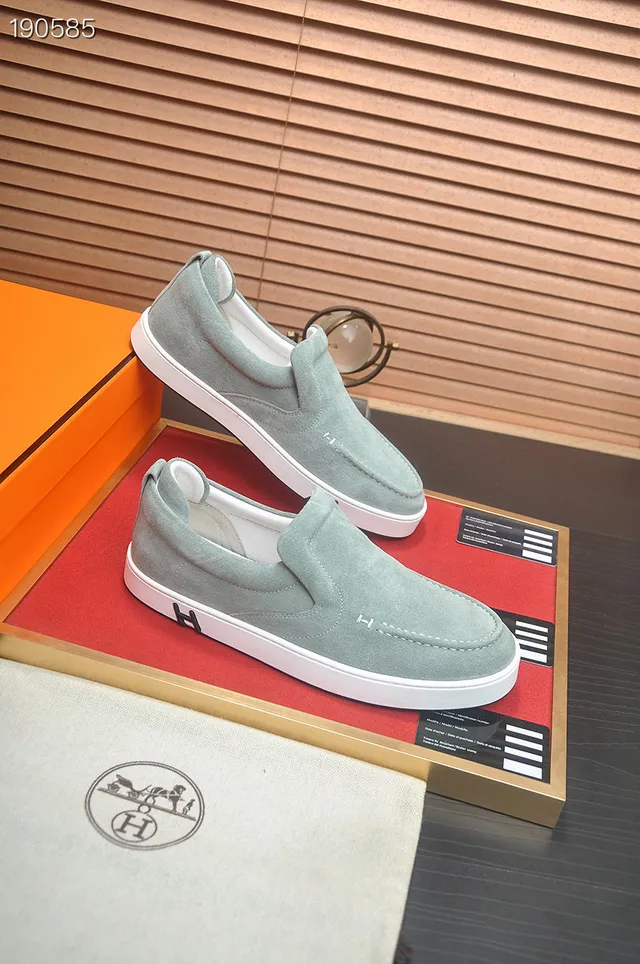 Hermès H Logo Mocassins de camurça verde menta 5