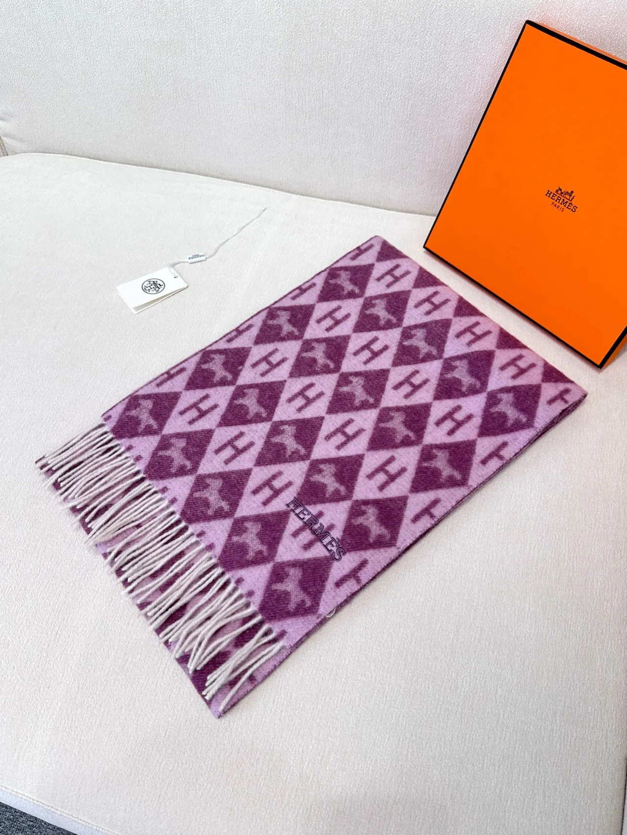 Hermès H Monogram Two-Tone Purple Cashmere Scarf 5
