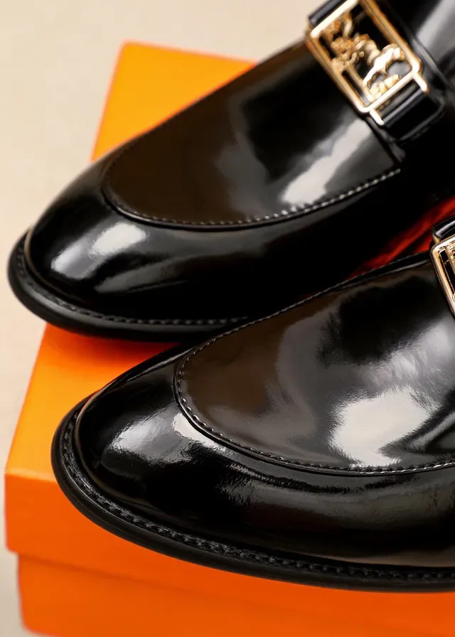 Hermès Oran Loafers Preto Couro Verniz Fivela Cavalo e Carruagem 7