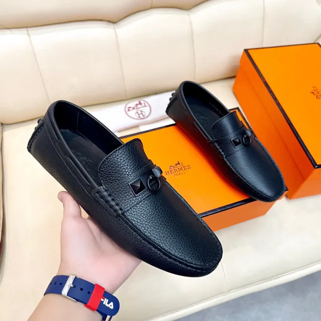 Hermès Oran Black Pebbled Leather Loafers 2