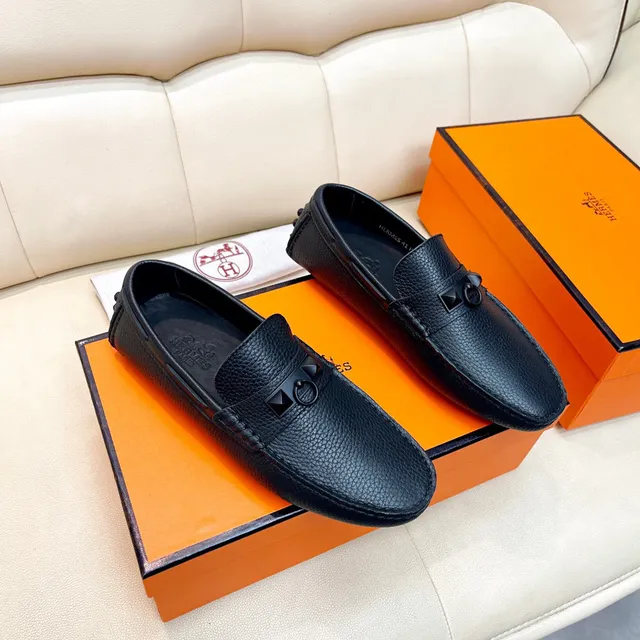Hermès Oran Black Pebbled Leather Loafers 7