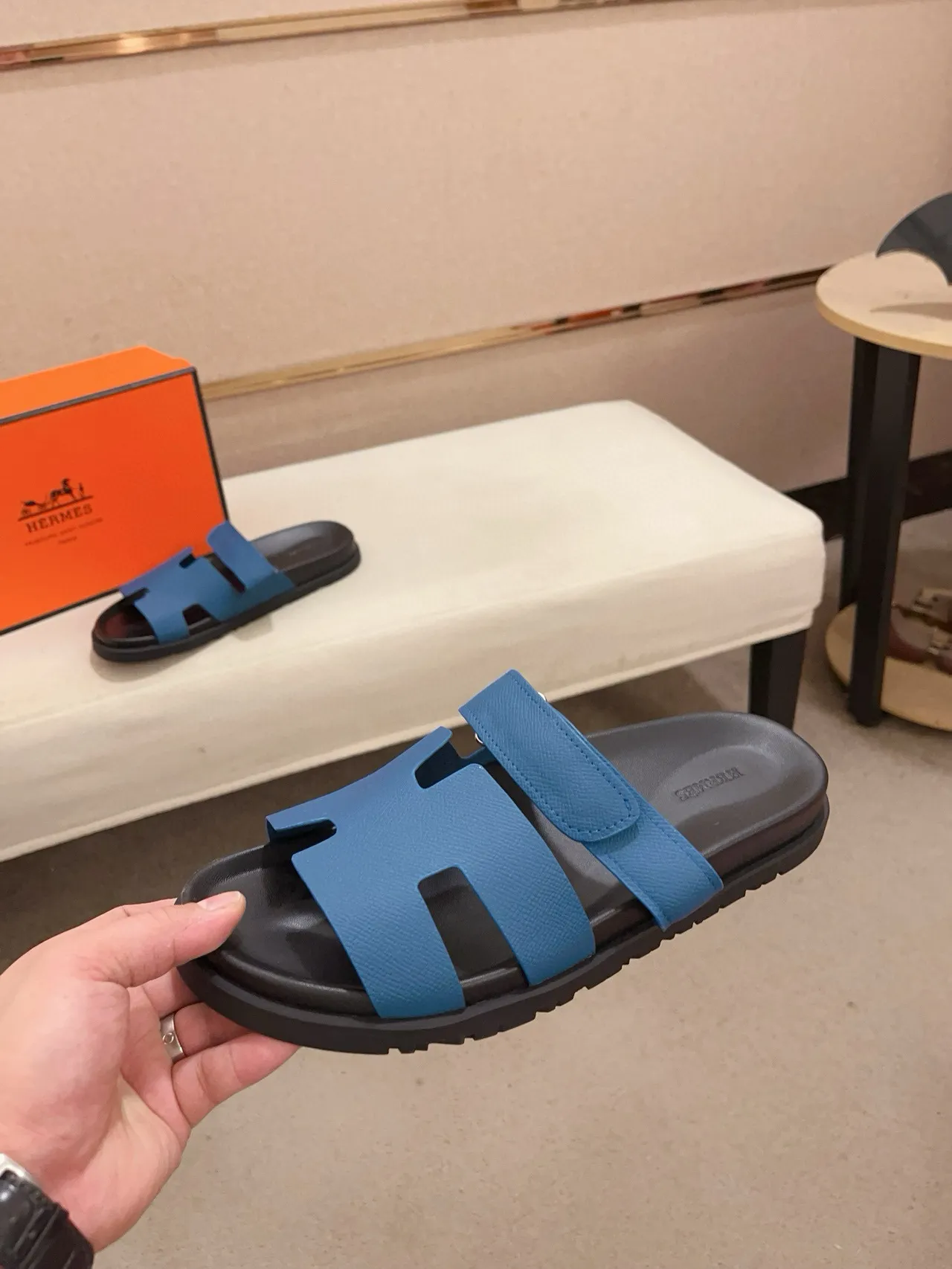 Hermès Oran Sandales Casual Bleu et Noir 3