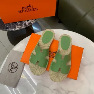 Hermès Oran Green Leather H-Strap Espadrille Slippers