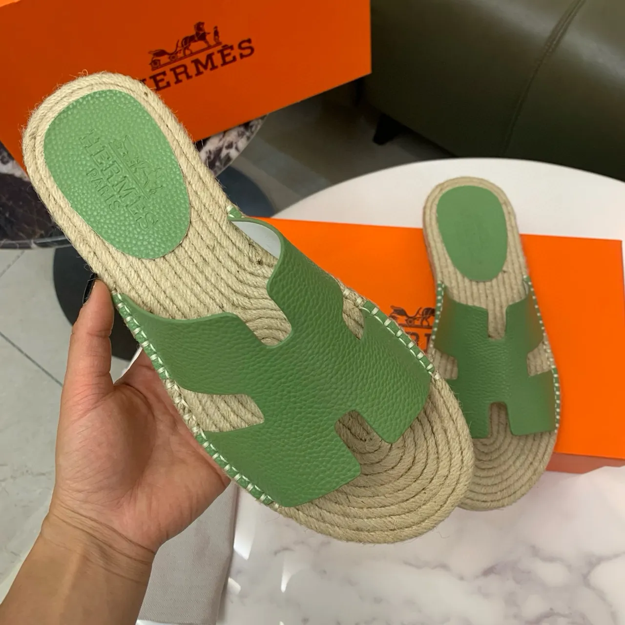 Hermès Oran Cuir Vert Lanière H-Strap Espadrilles 4
