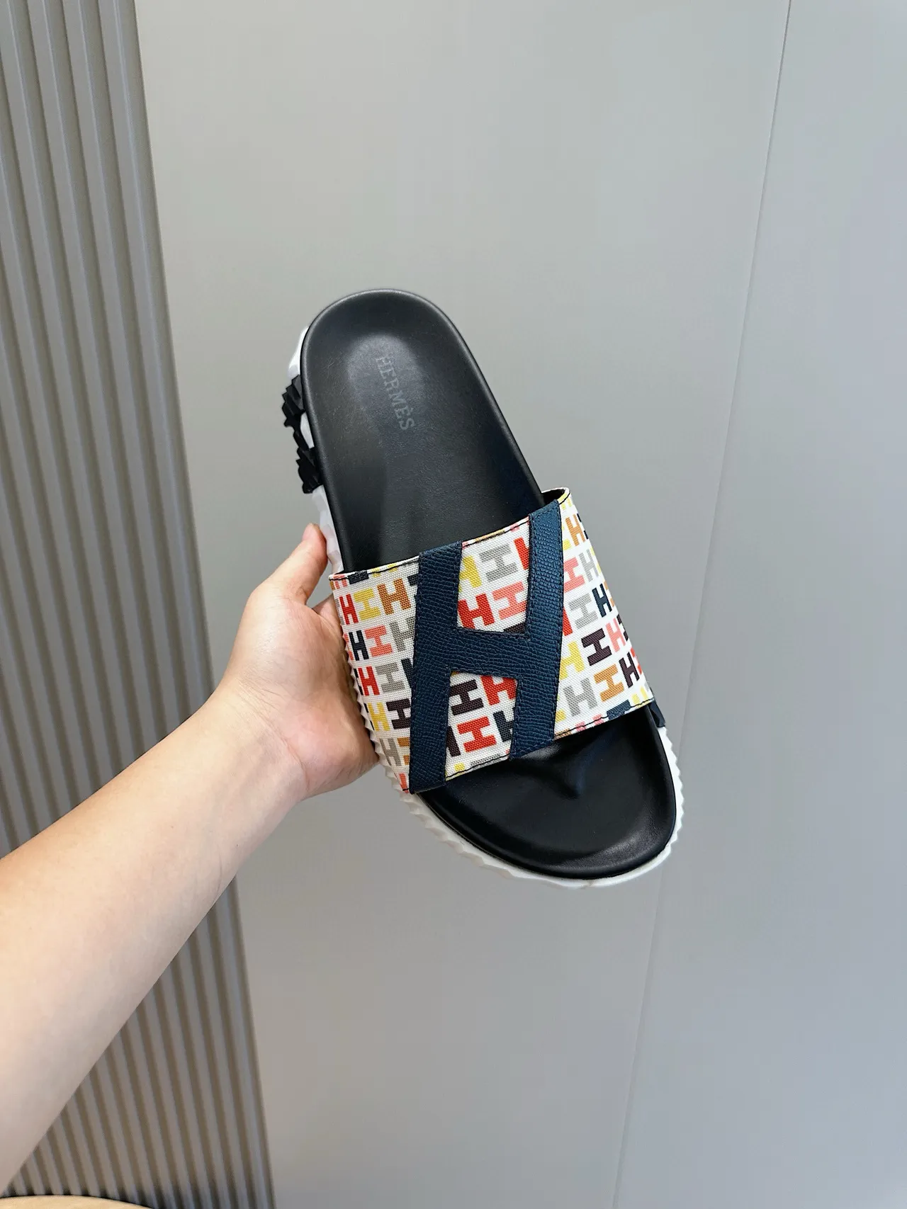 Hermès Oran Multicolor Navy H-Print Canvas Leather Overlay Slippers 4