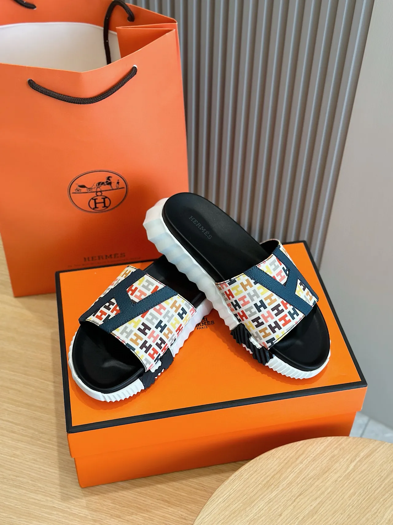 Hermès Oran Multicolor Navy H-Print Canvas Leather Overlay Slippers 9
