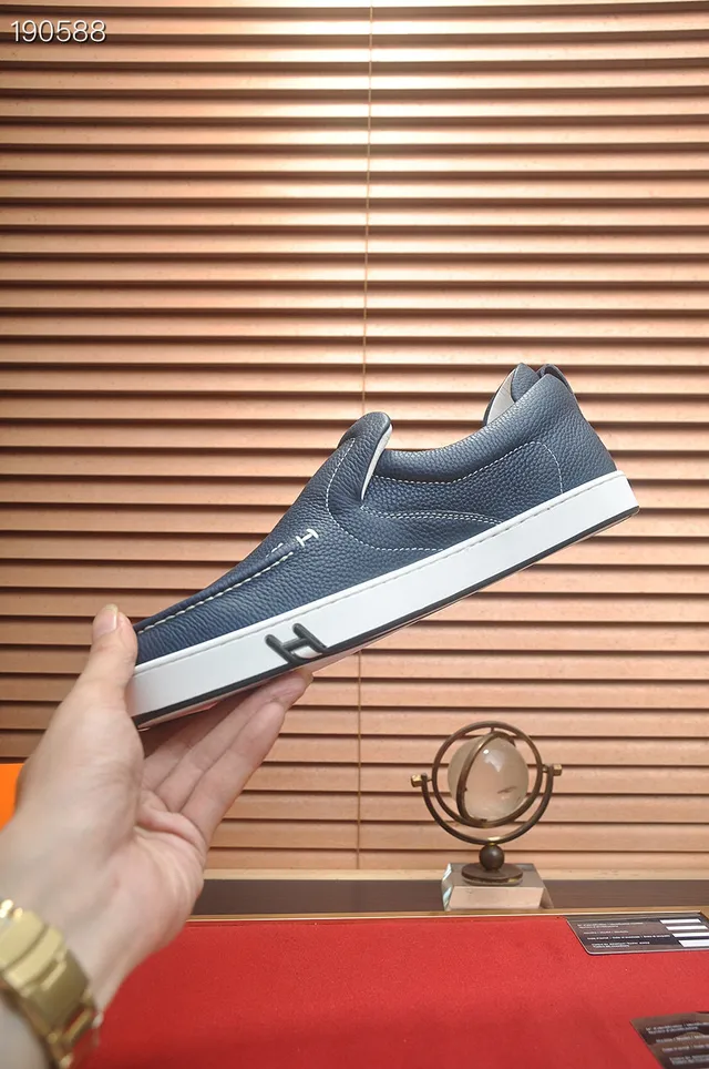 Hermès Oran Navy White Pebbled Leather Slip-On Loafer 7