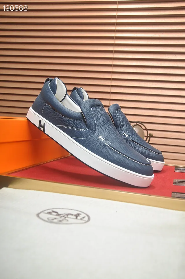 Hermès Oran Navy White Pebbled Leather Slip-On Loafer 8