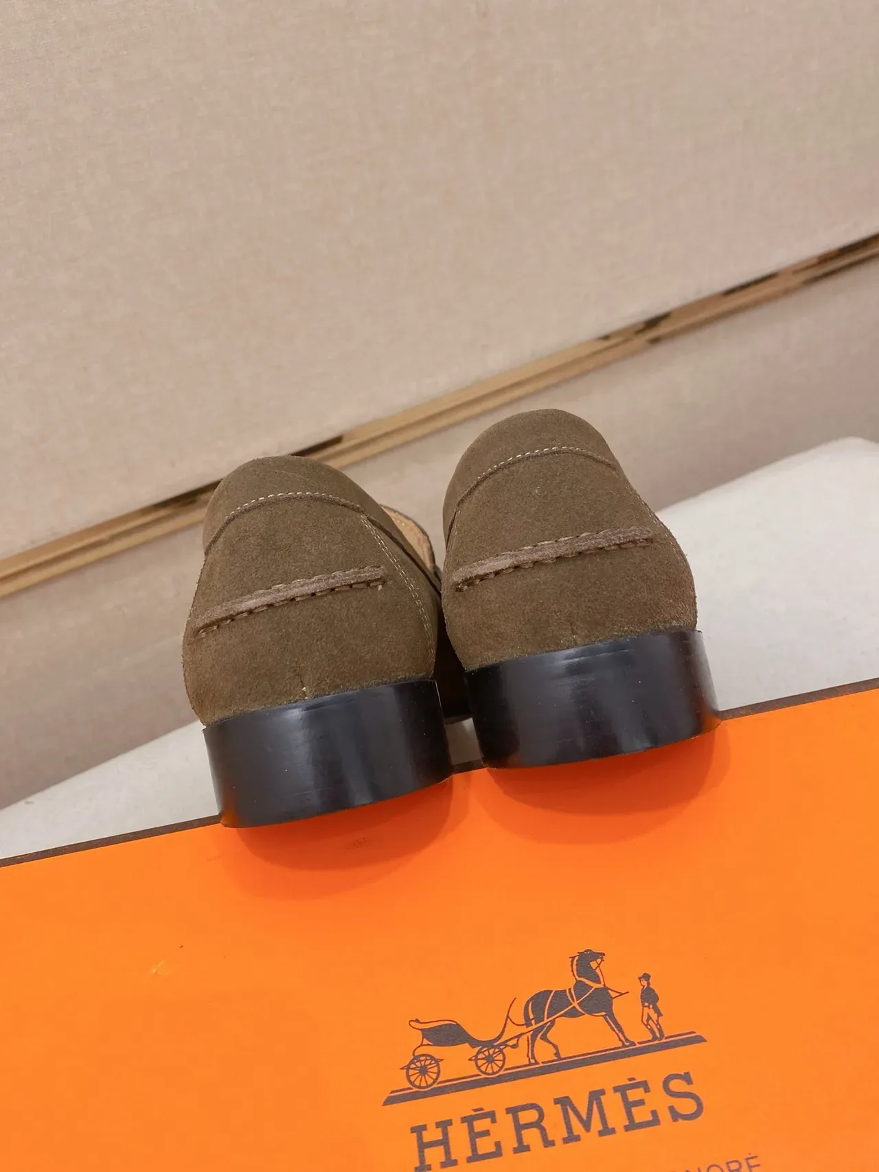 Hermès Oran Mocasín Ante Verde Oliva Hebilla H 3