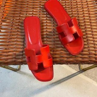 Hermès Oran Red Leather Slippers