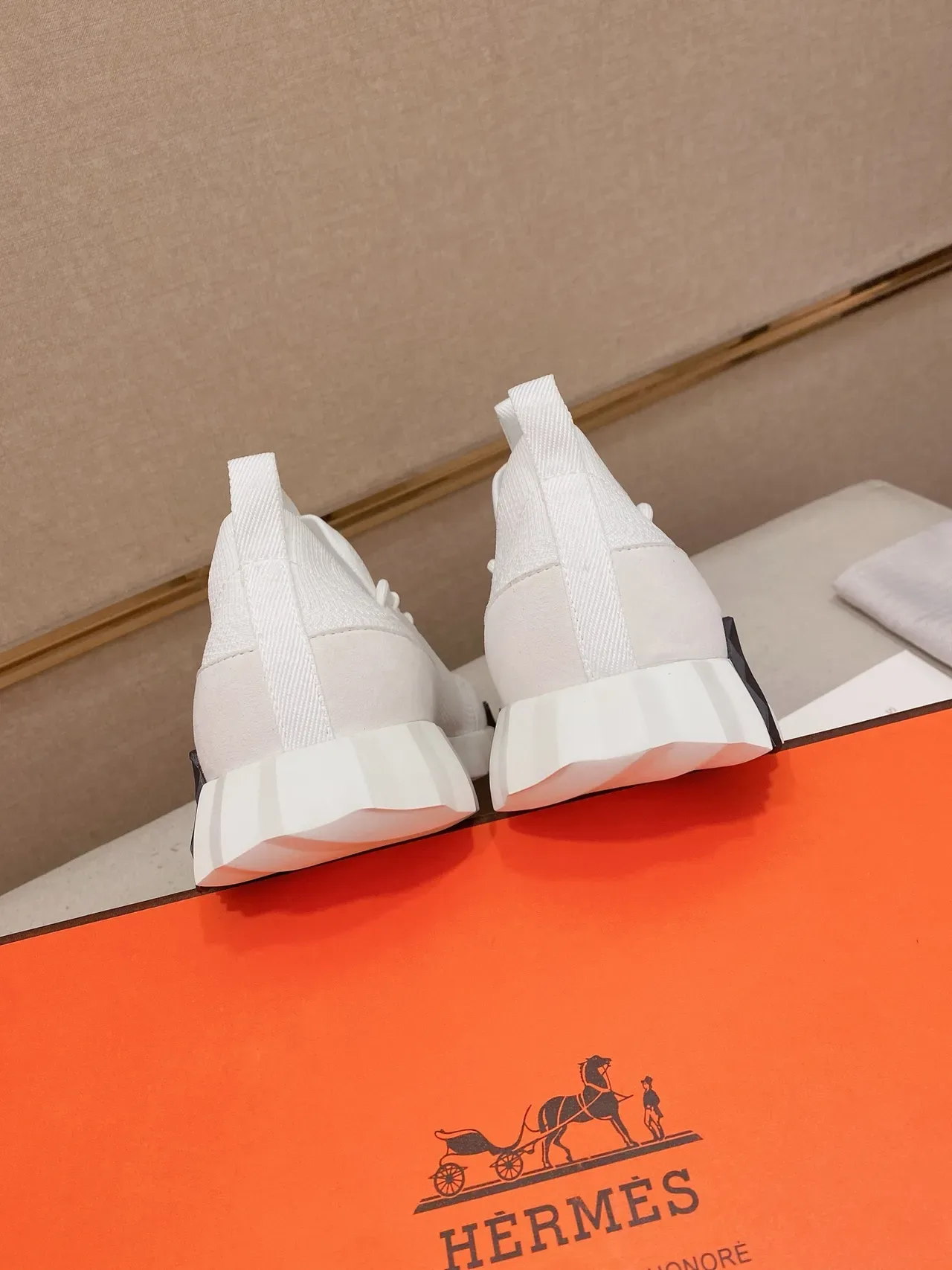 Hermès Oran Sneaker White Black Knit Upper Sculpted Ridged Sole Lifestyle Sneakers 3