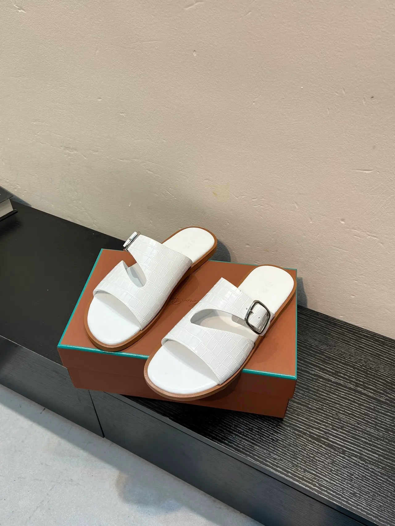 Hermès Oran White Croc-Embossed Leather Slippers 3