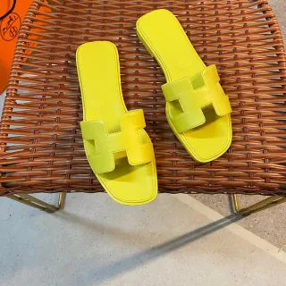 Hermès Oran Yellow H-Strap Slippers