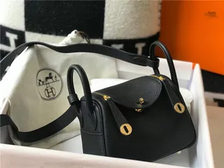 Hermès Picotin Lock حقيبة بوسطن ميني من جلد برتقالي مقرمش 17