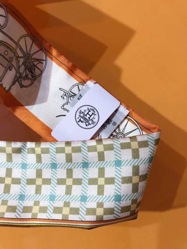 Hermès Twilly New-Style Carriage Orange Silk Scarf 3