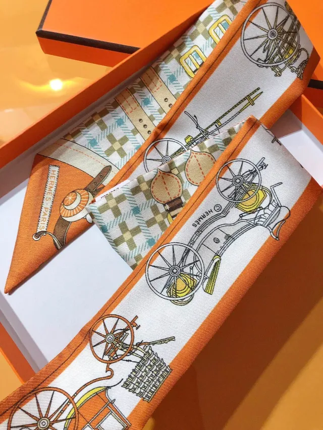 Hermès Twilly New-Style Carriage Orange Silk Scarf 4