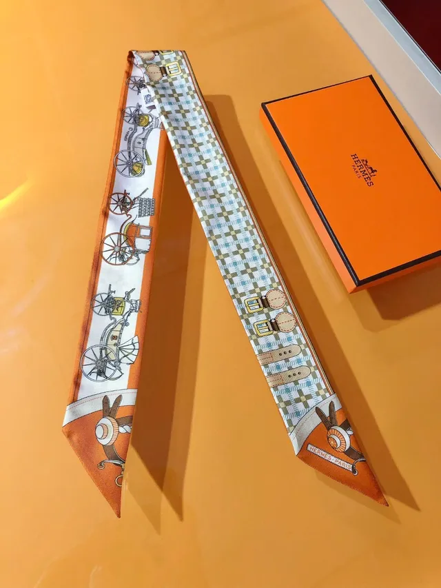 Hermès Twilly New-Style Carriage Orange Silk Scarf 7