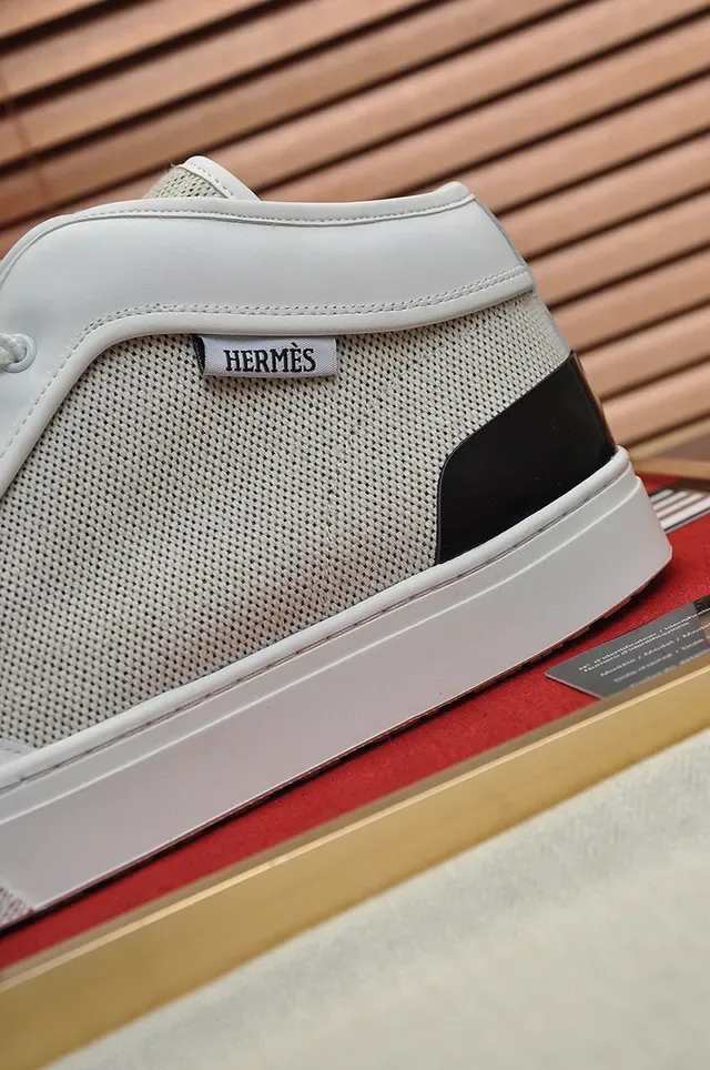 Hermès Blanc et Beige Maille Low-Top Lifestyle Sneakers 3