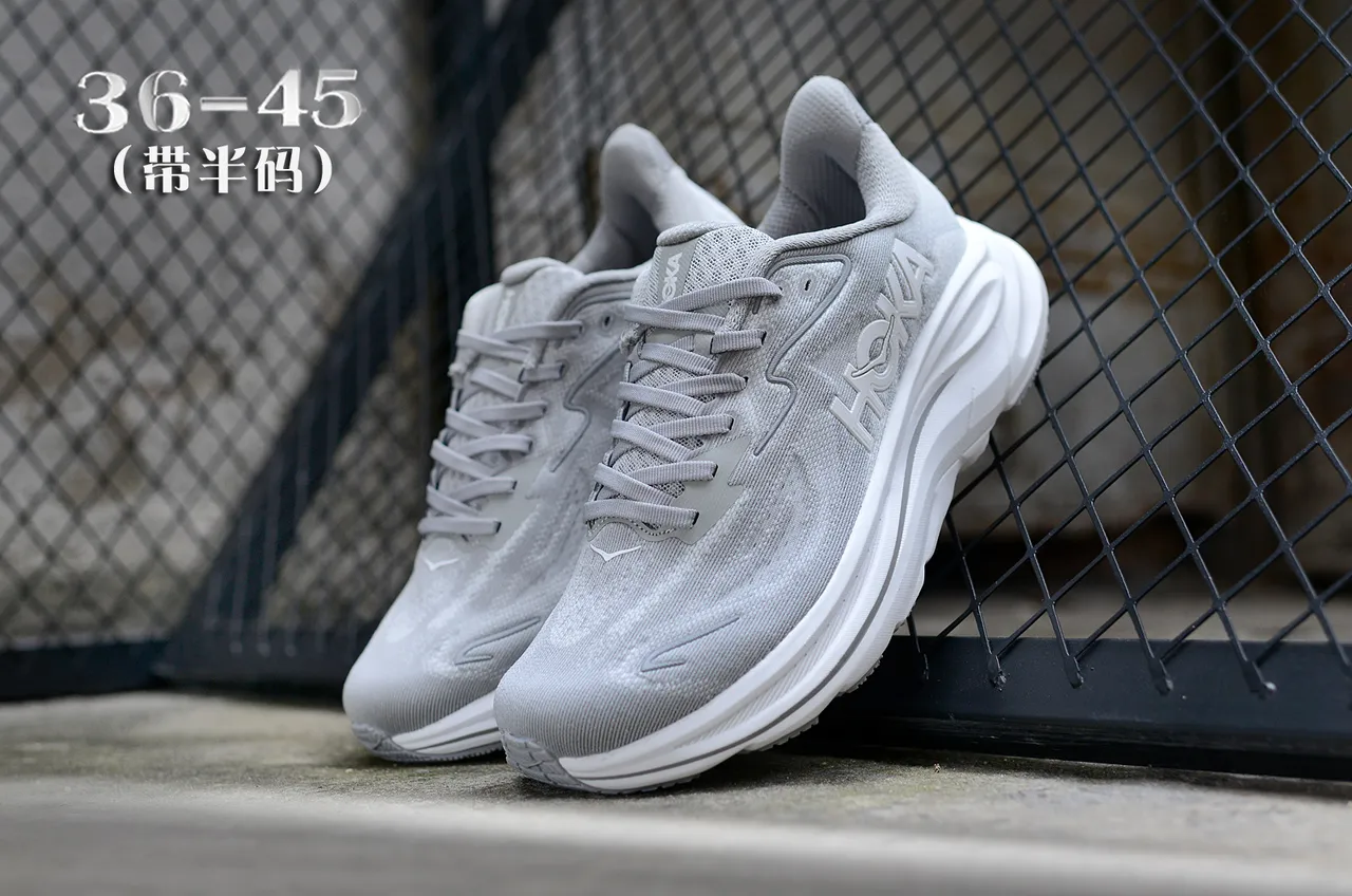 Hoka Clifton Cinza Branco Engineered Knit Upper Sculpted Midsole Tênis de Corrida 5