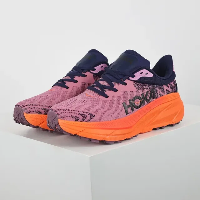 Hoka Clifton Tênis Running Pink Orange Upper Knit Sola Média Grossa 2